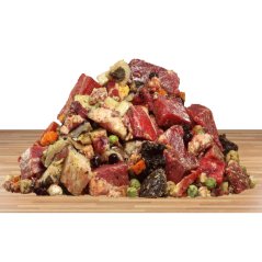 Hovězí kostky s ovocem a zeleninou 1000g